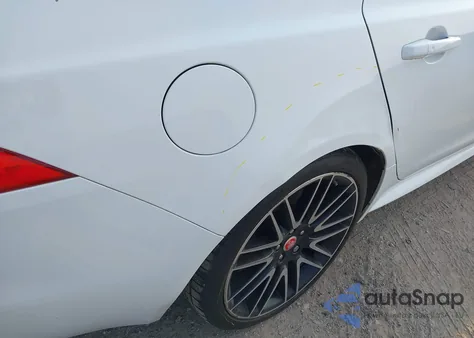 2018 Jaguar Xf 25T R-Sport z USA, uszkodzony, nr VIN SAJBL4FX2JCY68577